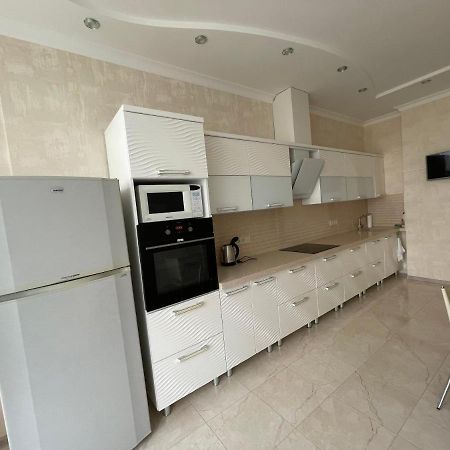 Sea View Kadorr Suite Odesa Exterior foto